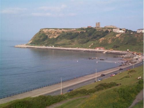 Kimberley Seafront Hotel Scarborough Exterior photo